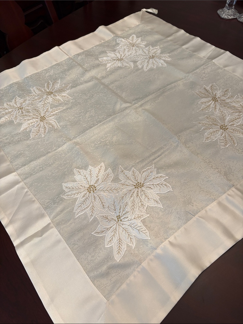 Elegant Cream Poinsettia Table Runner - Neutral Holiday Dining Accent